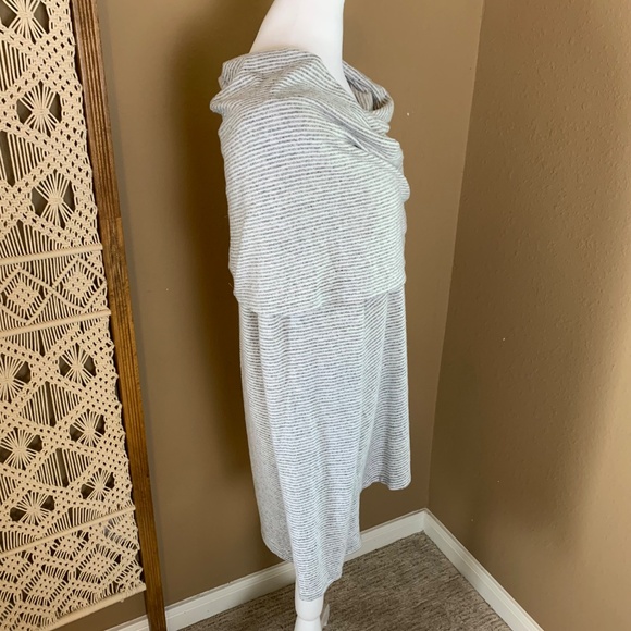 Gibson NWT Gray Ivory Striped Cowl Neck Long Sleeve Tunic Top Size L - Picture 4 of 9